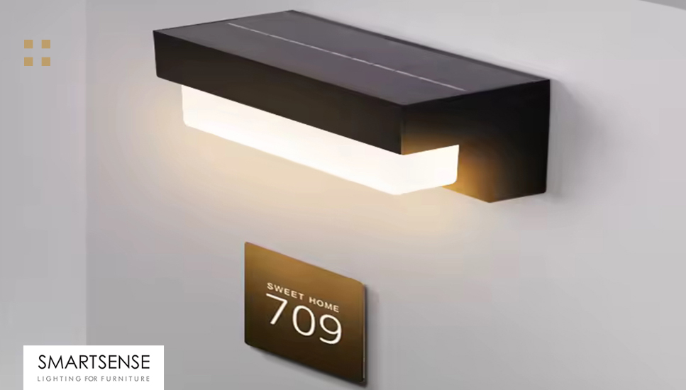 چراغ دیواری مستطیل سولار یا خورشیدی