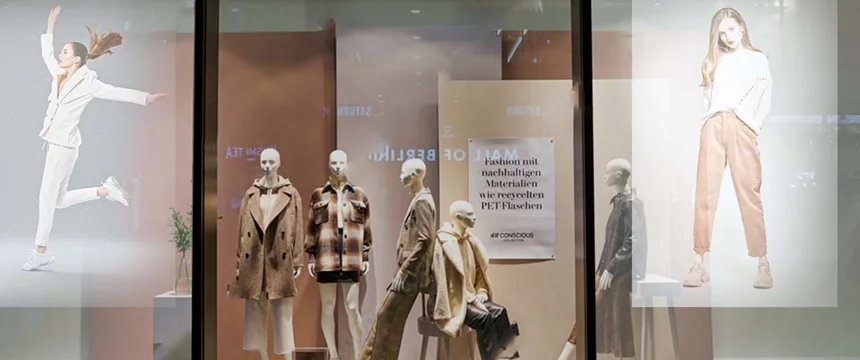 چگونه شیشه ویترین فروشگاه یا پنجره را به نمایشگر تبلیغاتی تبدیل کنیم؟